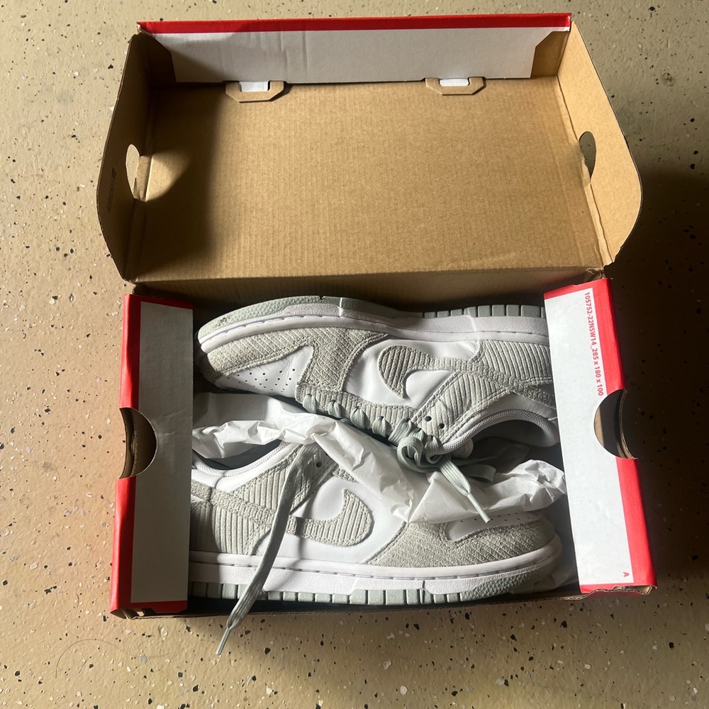 COPY - Grey corduroy dunks